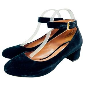 TABITHA SIMMONS Black Velvet Martha Mary Jane Size 38.8 8.5  Shoes Block‎ Heel